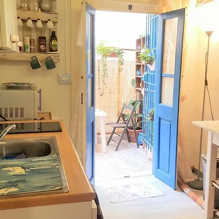 公寓 Diana's Loft 卡利亚里